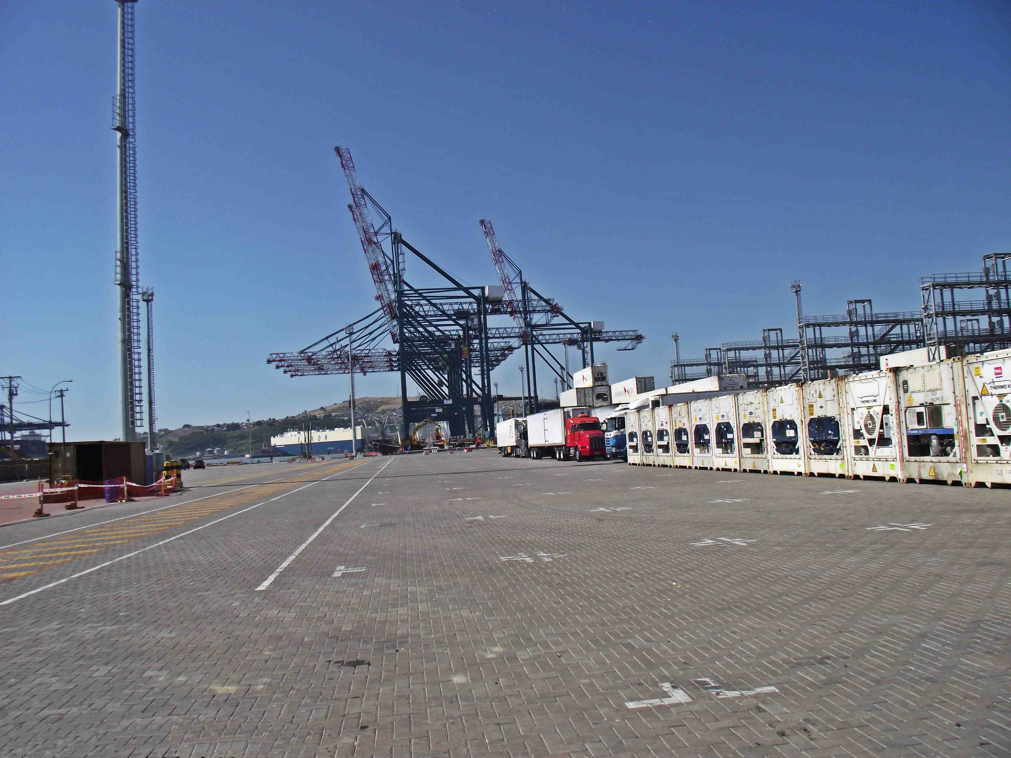 Fluimat en Puerto de San Antonio